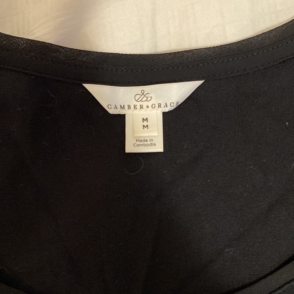 camber & grace blouse - Picture 2 of 4